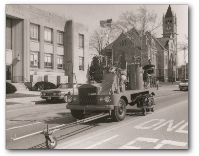 Old picture of paint truck